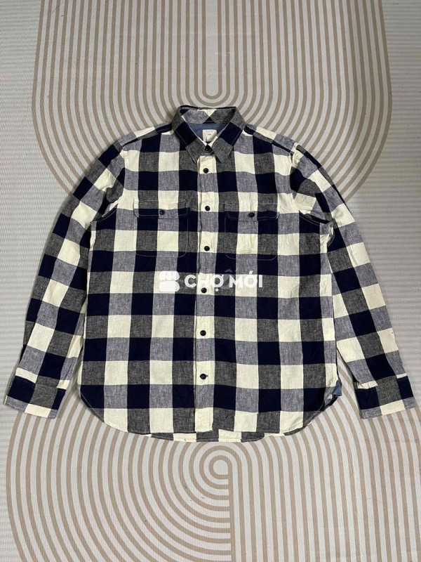 Sơ mi Gap size L Số đo: vai 45, ngực 57, dài 75 cm