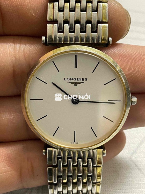 LONGINES Ai cần hãy ra giá.