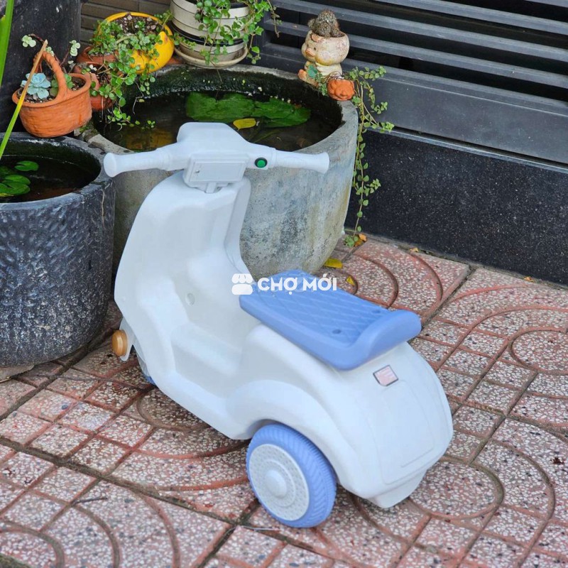 Xe Chòi Chân Vespa Cho Bé