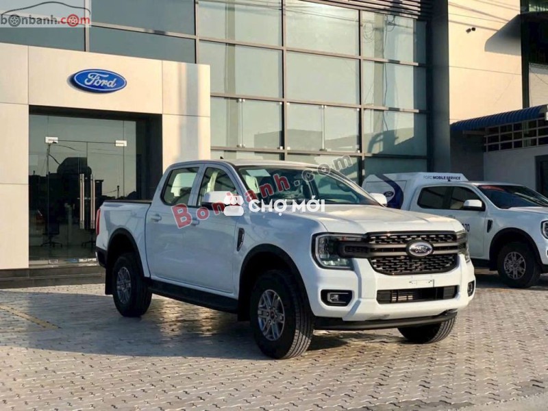 Ford Ranger XLS 2.0L 4x2 AT 2025 - 707 Triệu