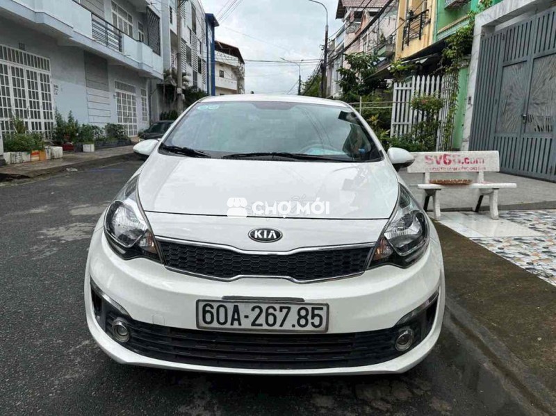 Kia Rio 2015 1.4 AT Sedan - 108000 km