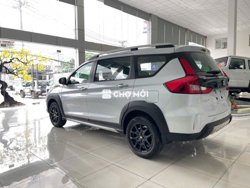 Suzuki XL 7 2025 đưa trước 178 triệu nhận xe