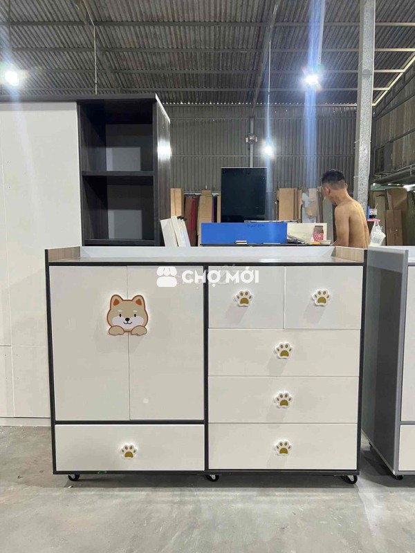 Tủuu em bé nhựaaaa đài loan cao 1m05 ngang 1m25