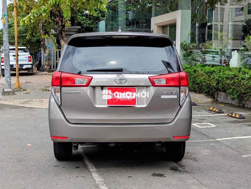Toyota Innova 2.0G số tự động 2017 gia đình 1 chủ