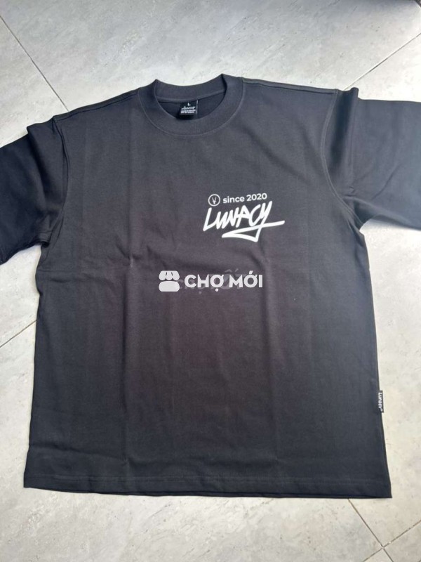 Thanh lý mặt hàng áo thun lunacy form rộng giá rẻ.