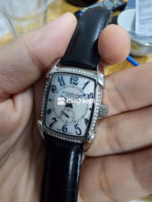 Mặt đồng hồ nữ Sturhling.