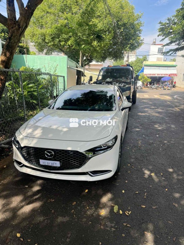 Mazda 3 2023 1.5L Luxury - 33000 km