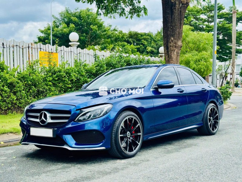 Mercedes Benz C Class 2017 C300 AMG - 60000 km