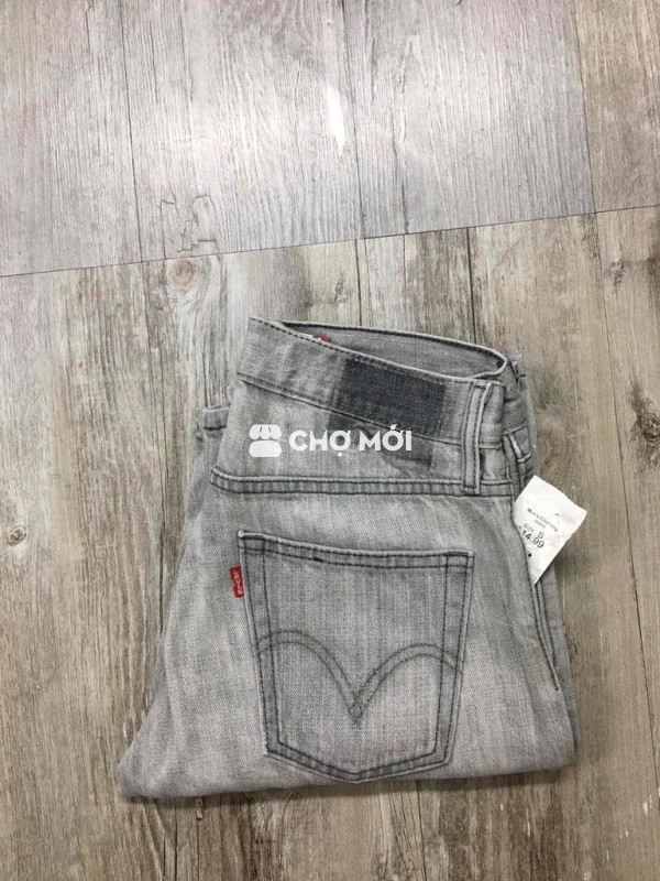 Hàng si mỹ. 🇺🇸       Le vi s.     514.     sz.  28