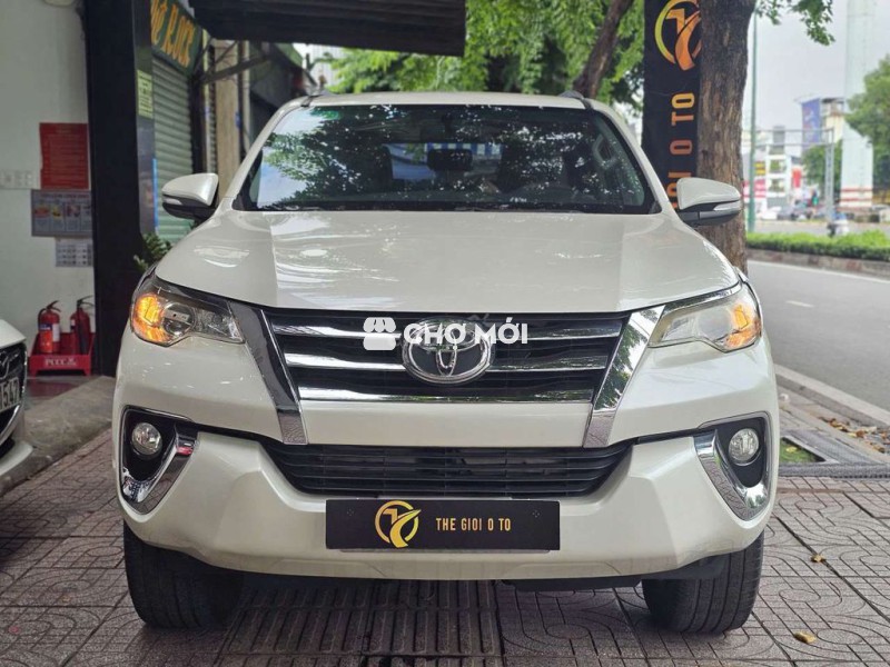 TOYOTA FORTUNER 2.7 AT XĂNG SX 2017