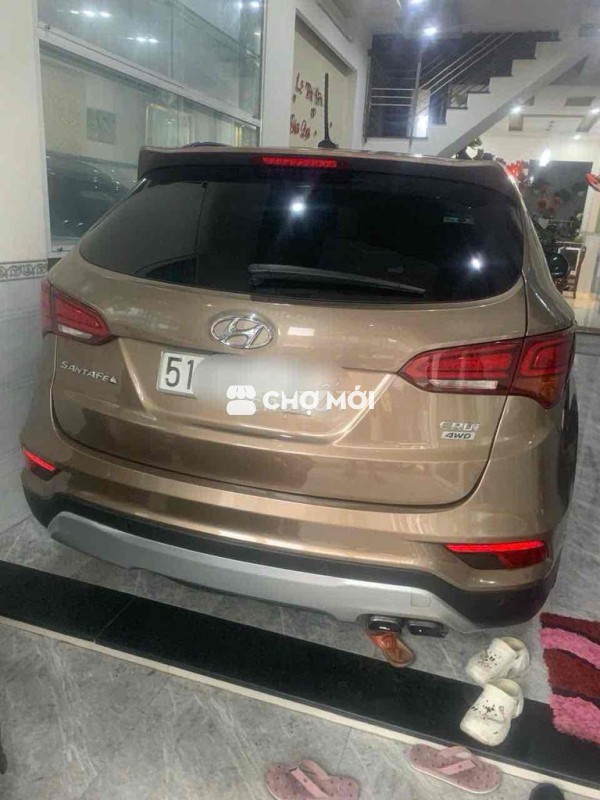 Hyundai Santa Fe 2017 2.2L 4WD - 7000 km