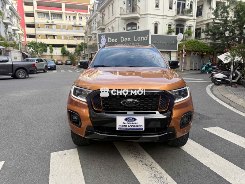 Ford WildTrak 2021 lăn bánh 24 vạn - siêu lướt!!!