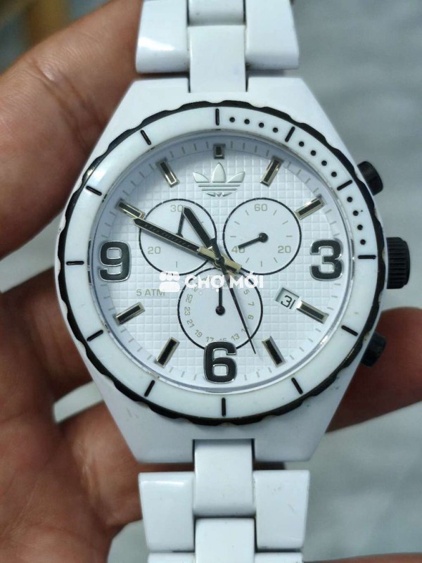 Đồng hồ Nhật 3 cốt 6 kim,size 44mm,1 lịch,kim trôi