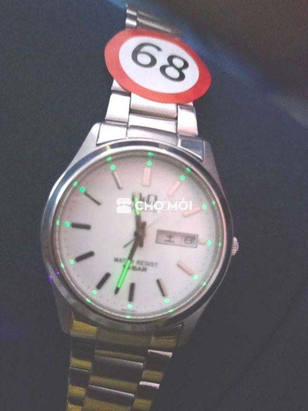 Đồng hồ Citizen