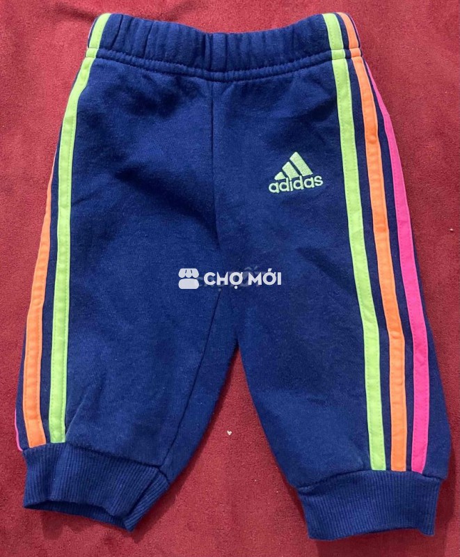 Quần thể thao dài hiệu Adidas bé size0-3Months 80%