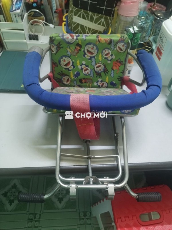 Ghế ngồi đi xe cho bé
