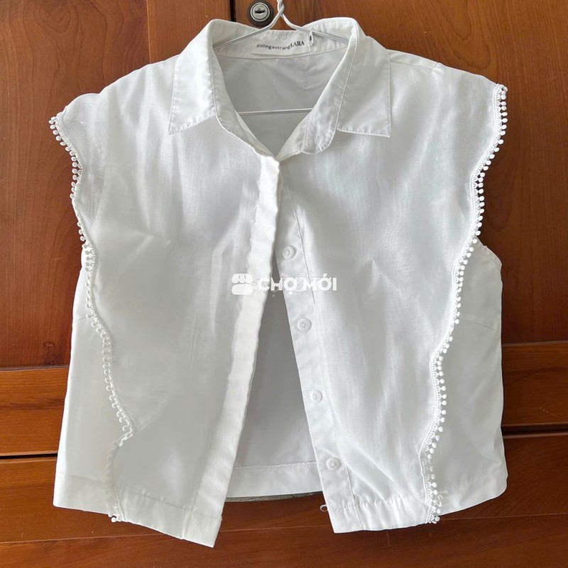 Áo trắng mới đẹp 99% - size S -xưởng Áo trắng LARA