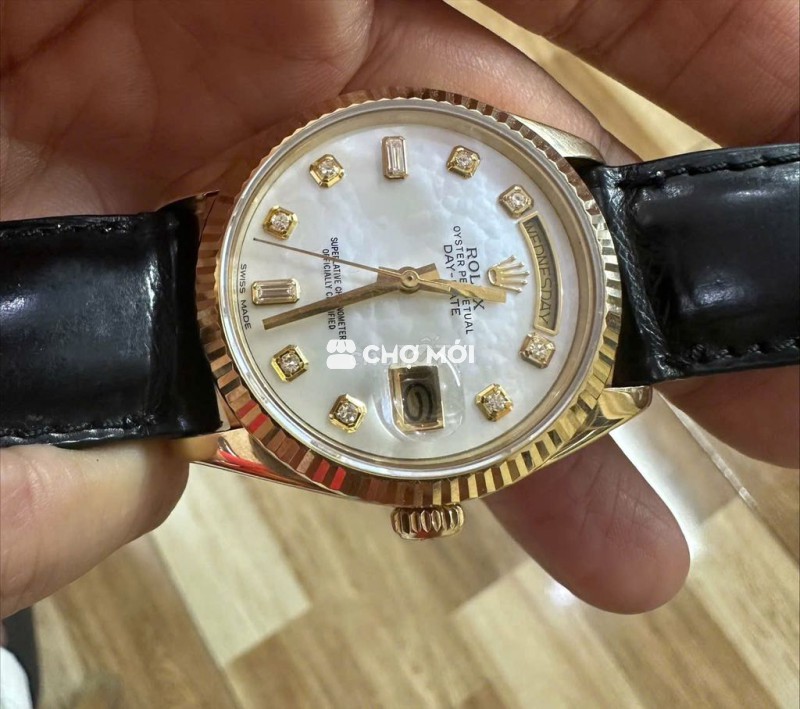 Rolex. Day.Date, sử dụng máy cal.3035 Thuỵ Sỹ.GL