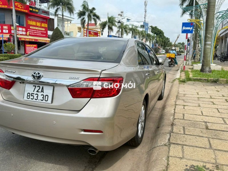 Toyota Camry 2014 2.0E - 90000 km