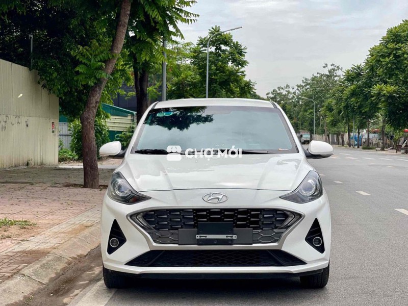 Hyundai Grand i10 2022 1.2 Sedan AT - 2 vạn km zin