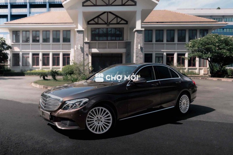 Mercedes C250 Exclusive Model 2018 Màu Độc Bản