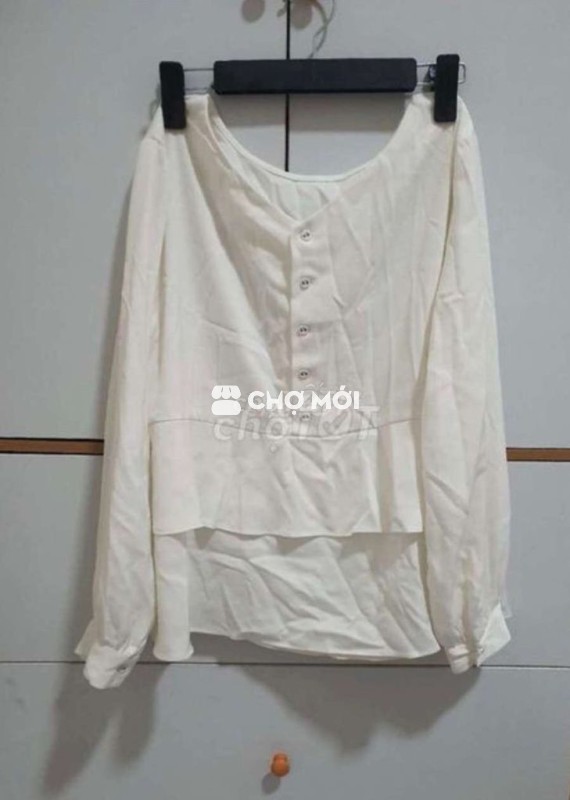Áo sơmi trắng hiệu