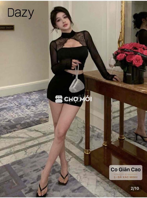 áo ngắn tay dài phối ren(ảnh 1 mẫu, ảnh 2 em mặc)