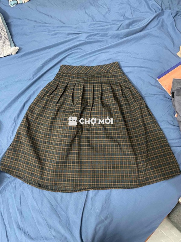 Chân váy lửng caro brand Nhiên.official