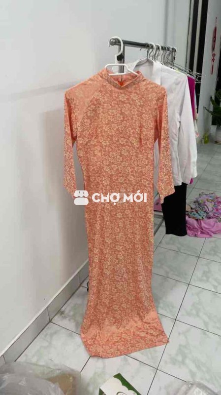 Áo dài gấm cam nhạt, size M