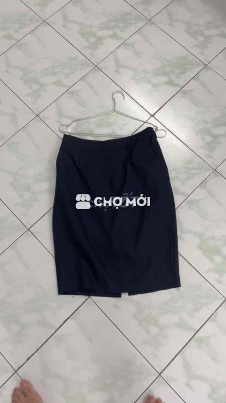 Váy bút chì đen, vải đẹp, size M