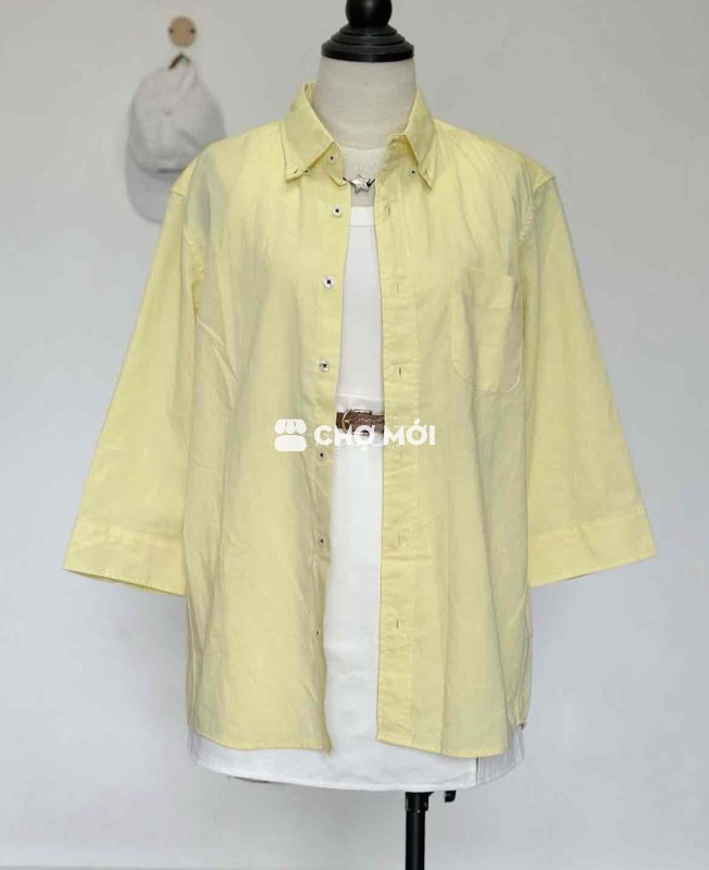 Áo sơ mi vàng hiệu của Nhật, chất gần giống linen
