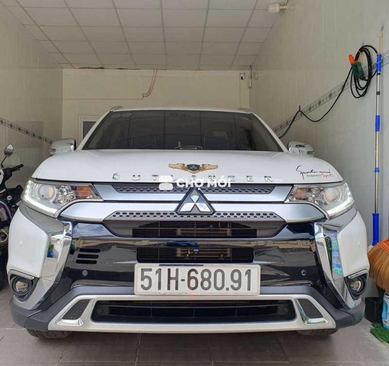 Outlander 2020 2.0 CVT - 32781 km