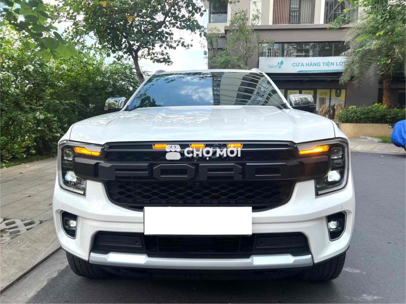 Cần bán Ford Everest Titanium 2 cầu siêu lướt 2022