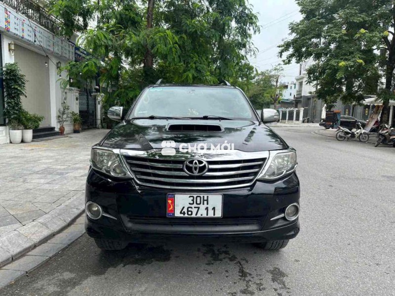 Toyota Fortuner 2016 MT 7 chỗ máy dầu