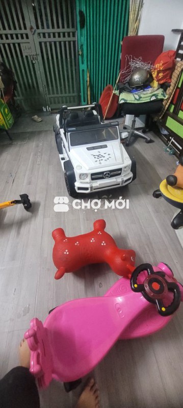 Xe oto G6 dành cho em bé