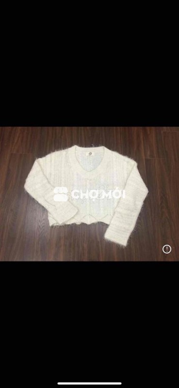 áo len trắng croptop