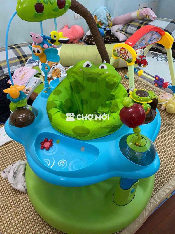 nhún nhảy cho bé