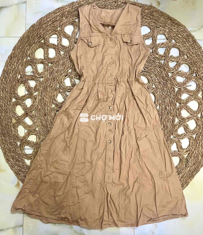 Đầm kaki sát nách size XL