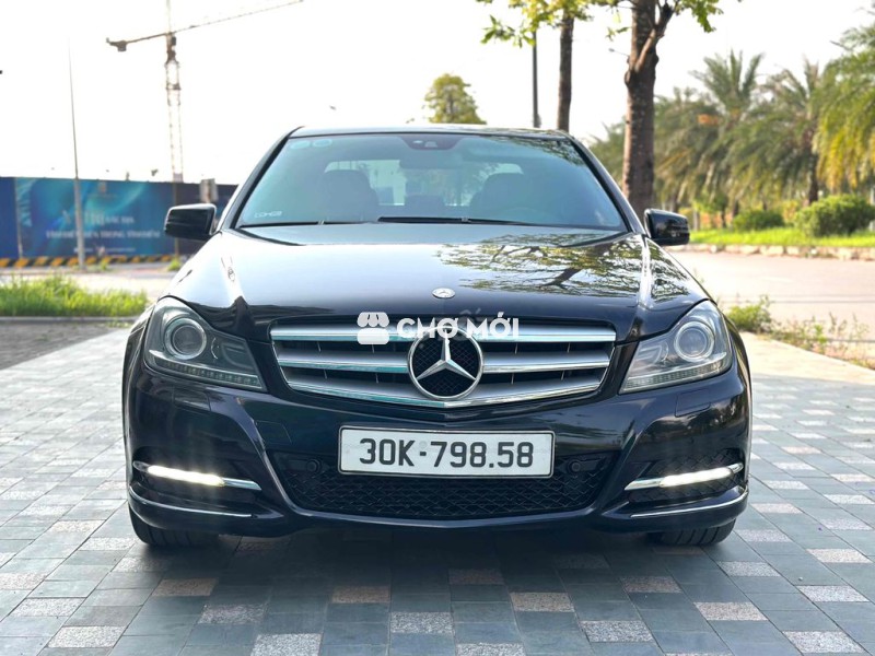 BÁN MER C200 2011 CHẤT LƯỢNG CAO ***