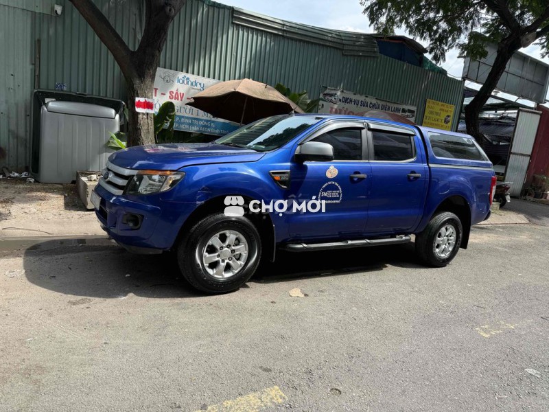 Ford Ranger 2014 XLS 2.2 4x2 AT một chủ mua mới.