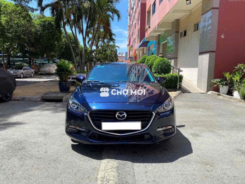 Mazda 3 2020 1.5L Luxury - 50000 km
