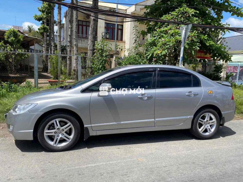 Honda Civic  2.0 AT