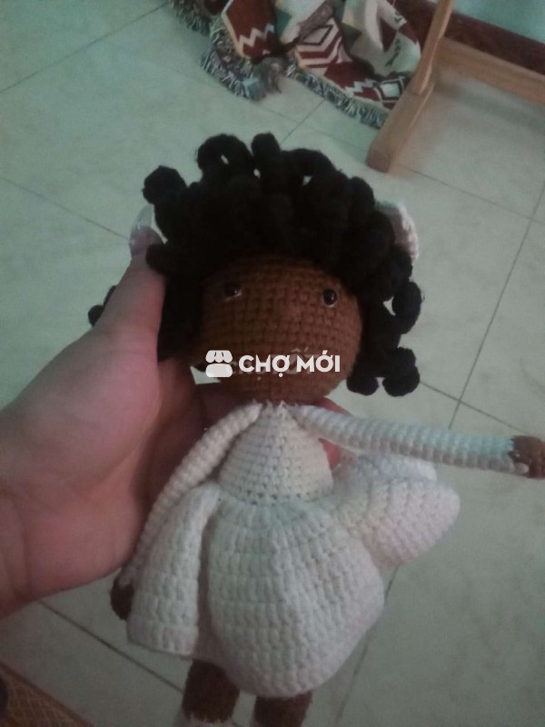 Búp bê đan len cho bé