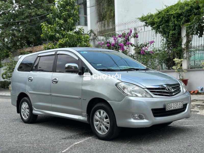 Toyota Innova 2008 V - 170000 km