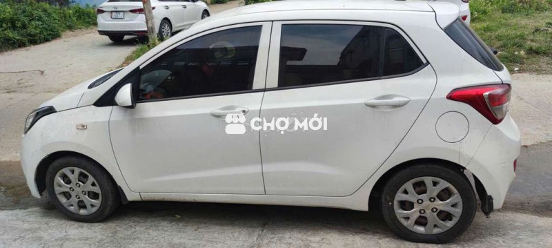 Hyundai Grand i10 2016 1.0 Base - 300000 km