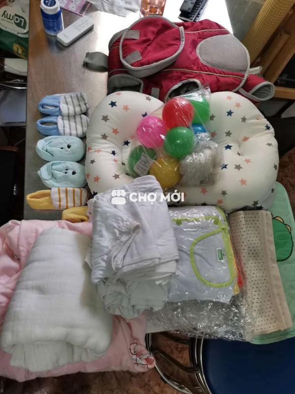 Địu em bé+ phao tắm bé