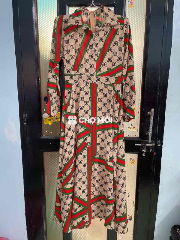 Thanh lý đầm dáng dài sz L cao trên m6 mặc đẹp