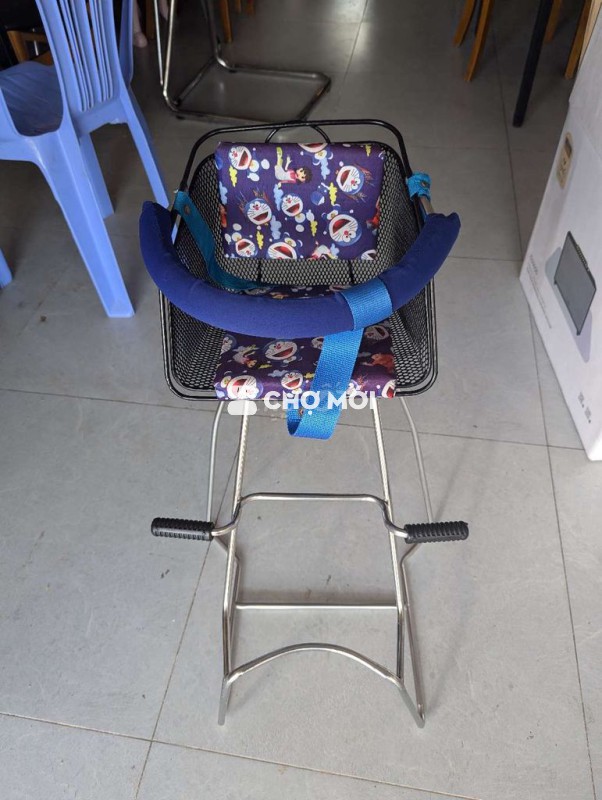 Thanh lý ghế inox đi xe máy cho bé.