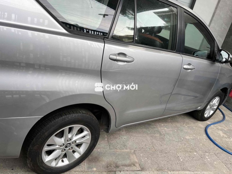 Toyota Innova 2018 2.0E - 140000 km
