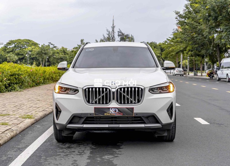 BMW X3 sDrive20i model 2025 màu trắng siêu lướt